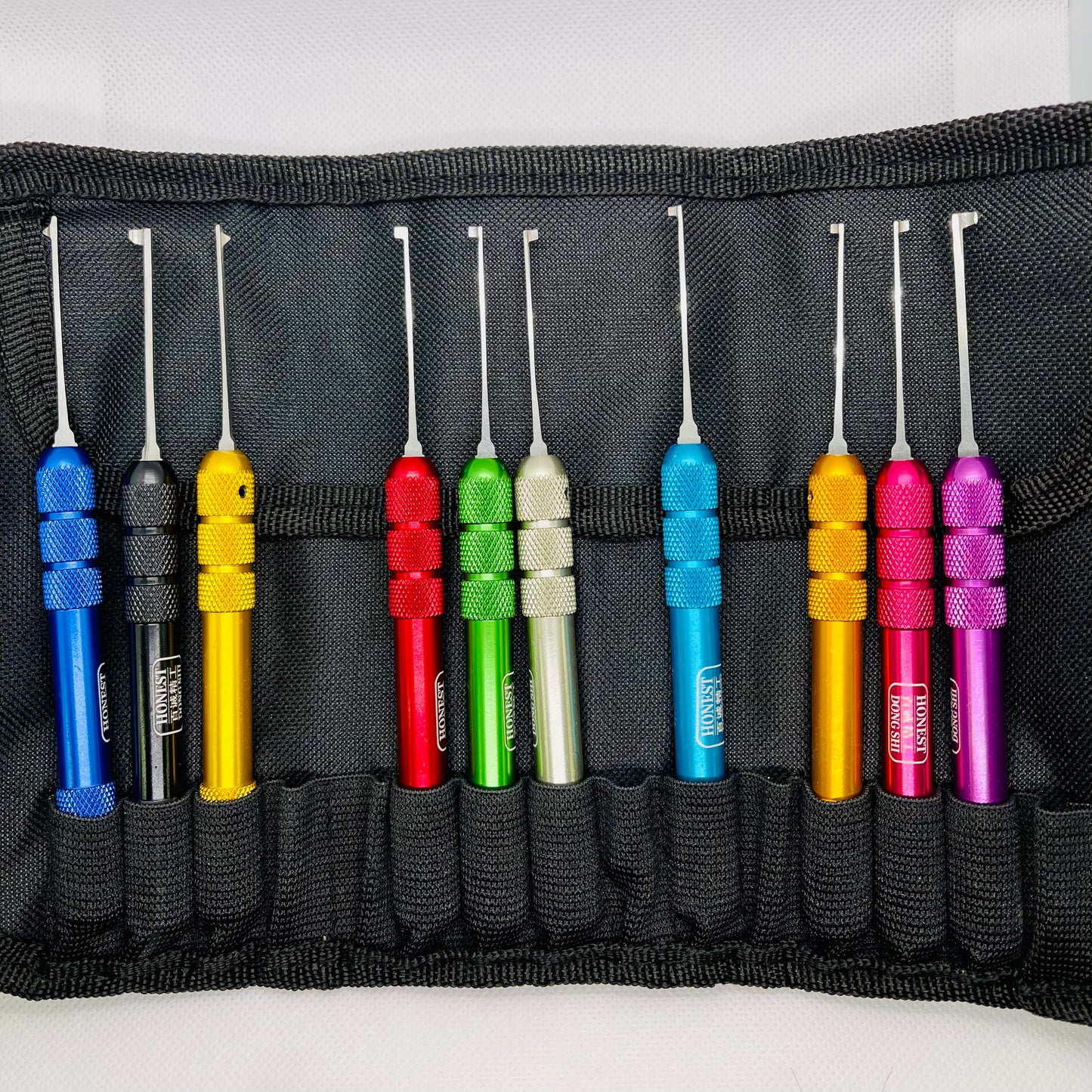 Honest Dimple Flag Pick Set